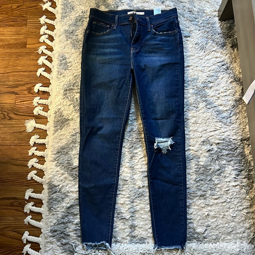 Levi’s 720 High Rise Super Skinny - 28